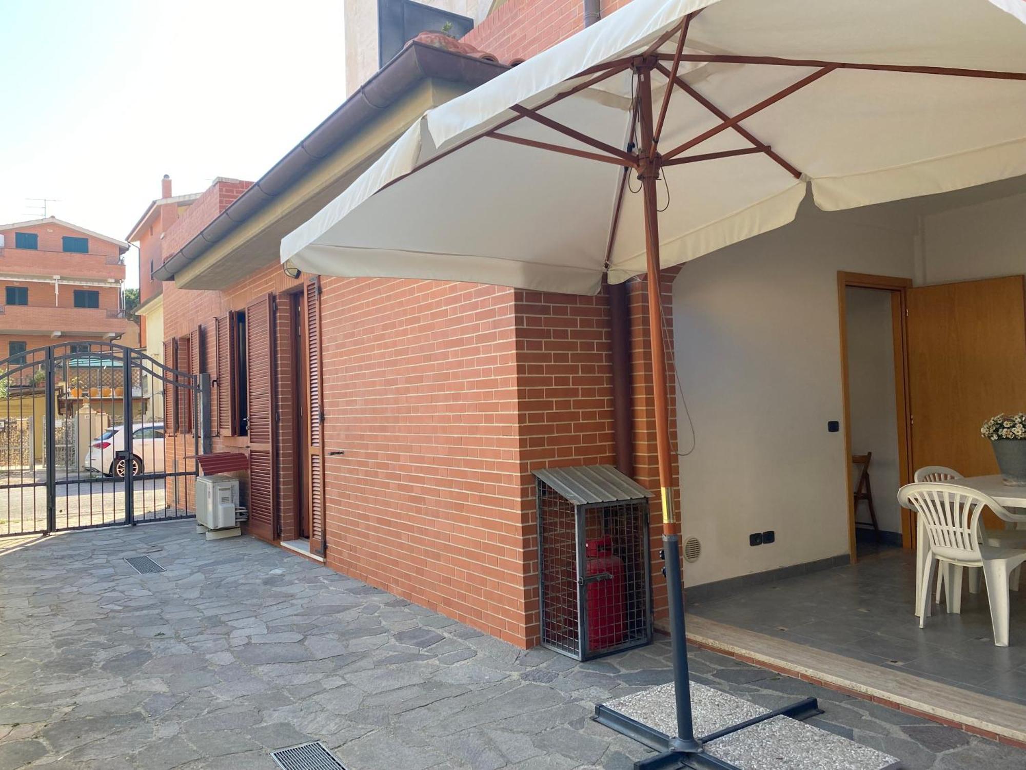 I Portici Appartamenti Marina di Grosseto Dış mekan fotoğraf