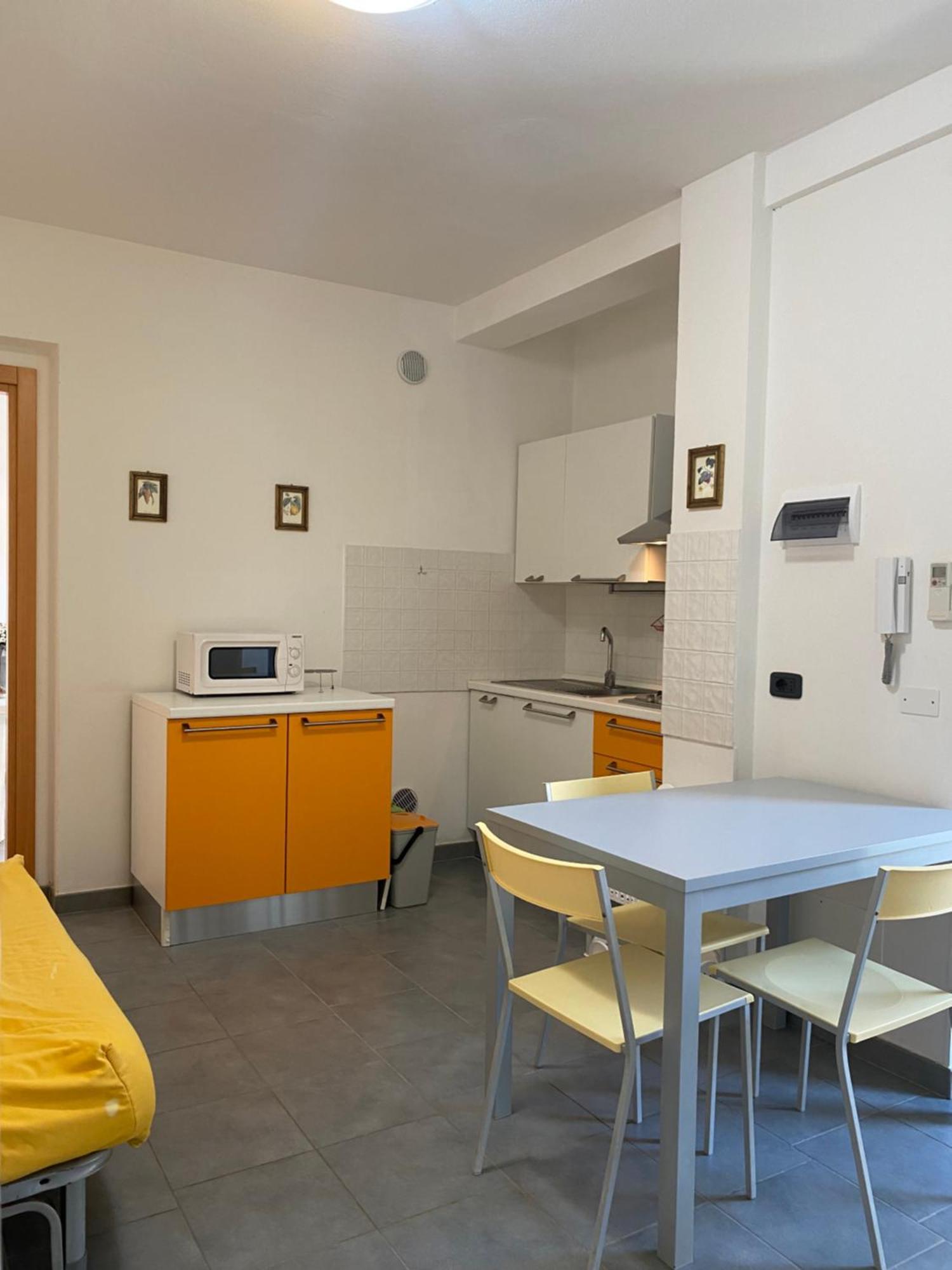 I Portici Appartamenti Marina di Grosseto Dış mekan fotoğraf