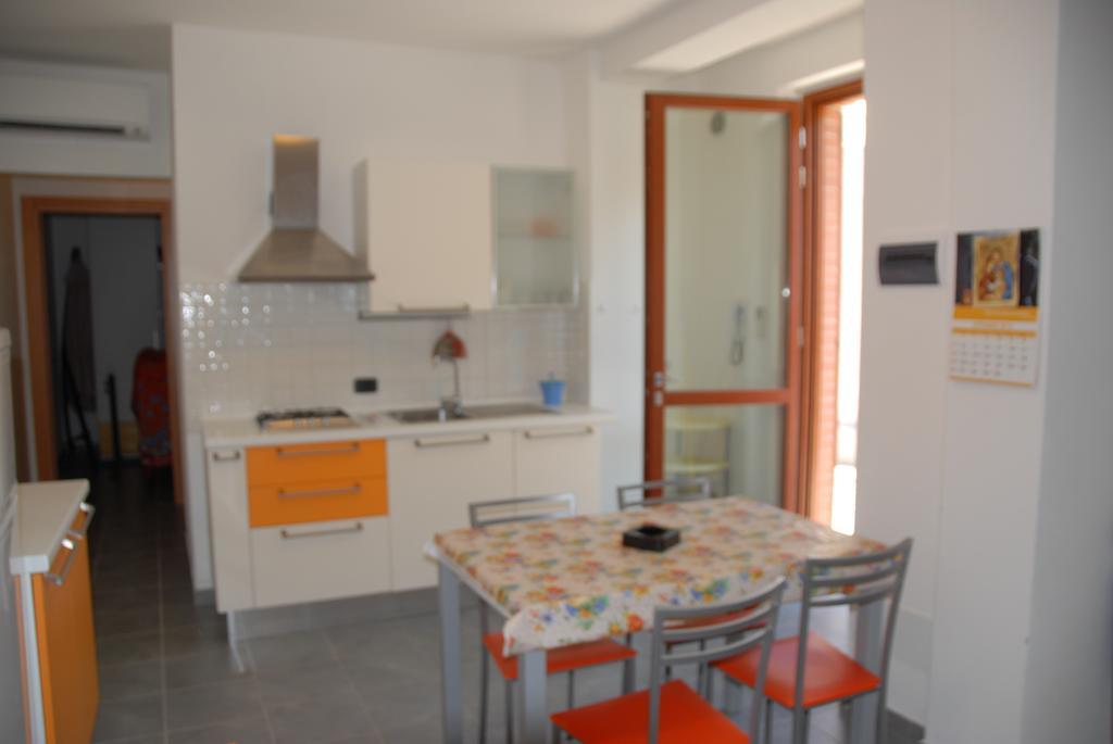 I Portici Appartamenti Marina di Grosseto Oda fotoğraf