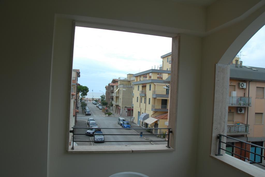 I Portici Appartamenti Marina di Grosseto Oda fotoğraf